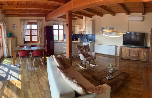 Lengyeltoti Casa | Poldis Tajhaz, country house with pool, children and dogs welcome