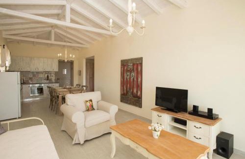 Lefktron Casa | Poliana Estate Villas