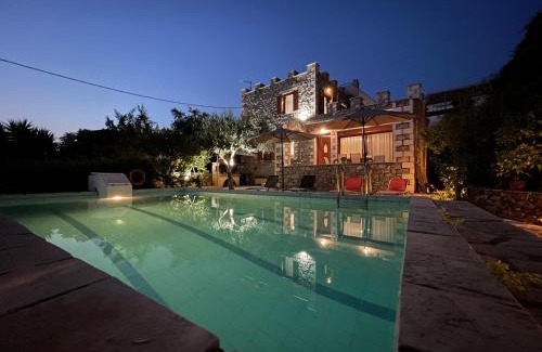 Lefktron Casa | Poliana Holiday Home
