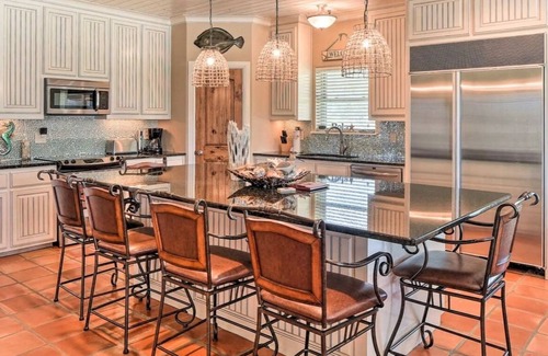 Port O Connor Casa | Polish Paradise - 3 Bedroom, 2 Bath Barndominium