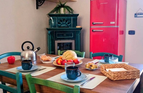 Polizzi Generosa Casa | Polizzihouse - Holiday House with Panoramic Terrace, in the Heart of the Madonie Mountains.