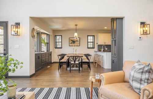 Lake Arrowhead Cabaña | Pollock by Avantstay Stunning Views w/ Movie Room, Hot Tub, Game Room & Large Balcony