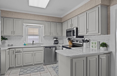 Atlantic Beach Casa | Pollock Cottage in Atlantic Beach, NC (Oceanfront)