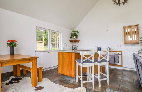 Martlesham Heath Cabaña | POLLY'S ANNEXE, family friendly, with hot tub in Levington
