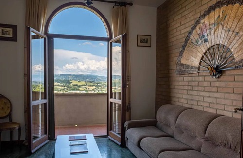 Montelaguardia Villa | PoloTuristicoUmbria Villa del Maestrale