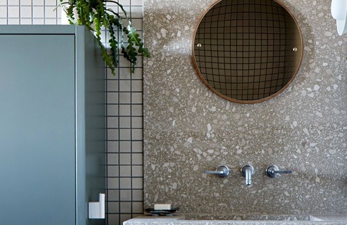 Red Hill Otro | Polperro Winery Villas - Farmhouse