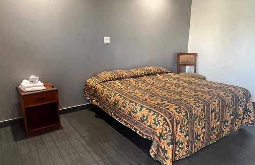 Pomona Hotel | Pomona Inn