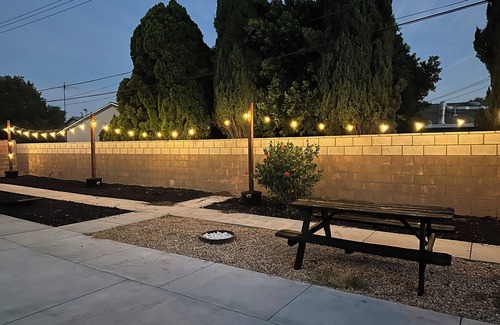 Westmont Casa | Pomona Spacious Fun Cozy Home