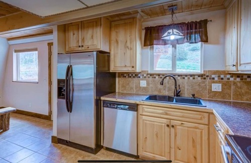 Salida Casa | Poncha Creek Mountain Lodge, near Monarch Mtn