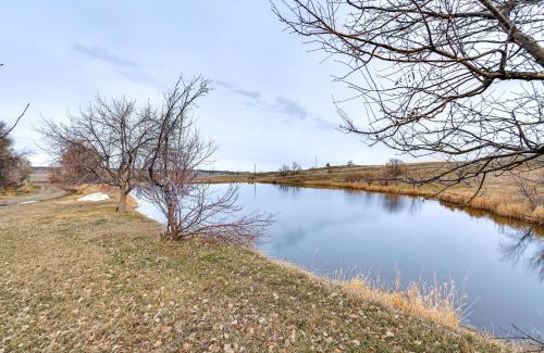 Pompeys Pillar Casa | Pond Access and Deck Peaceful Ballantine Getaway!