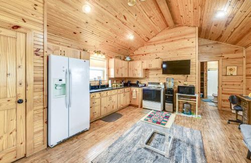 Pompeys Pillar Casa | Pond Access and Deck Peaceful Ballantine Getaway!