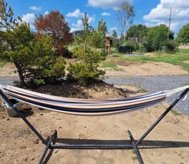 County Laois Casa | Pond Beach 2ppl-private Hot tub