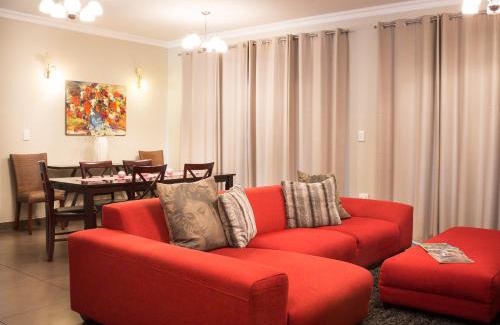 Clarens Apartamento | Pond End Villa
