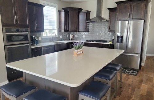 Sioux Falls Casa | Pond View Retreat, 6 Bedroom, 4 Bath, 3 Level Luxury Home In Sioux Falls.