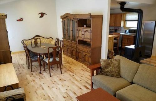 Stanardsville Casa | Pond View (Second bedroom at extra cost)
