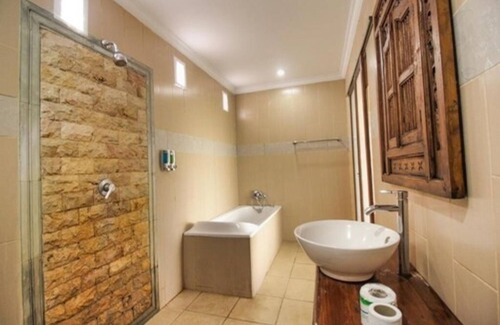 Kutuh Kaja Casa | Pondok Kutuh Guesthouse