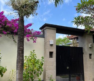 Jimbaran Bay Casa | Pondok Ledog 01