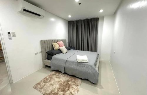 Pallocan Apartamento | Pontefino Condominium OPT705 1BR