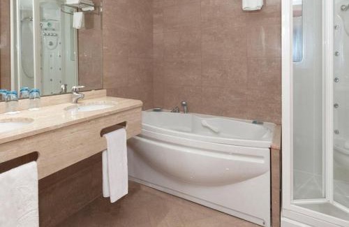 Marina d'Or Hotel | PONTIANA Thalasso Hotel