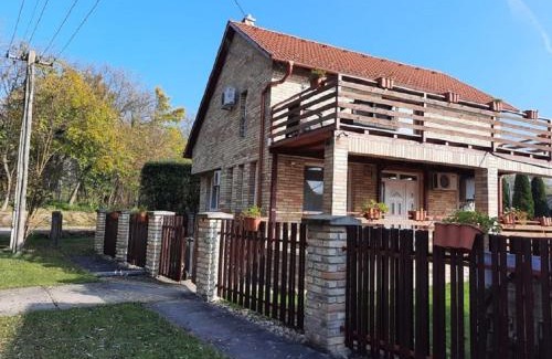 Nagybaracska Casa | Ponty-Poronty Vendégház