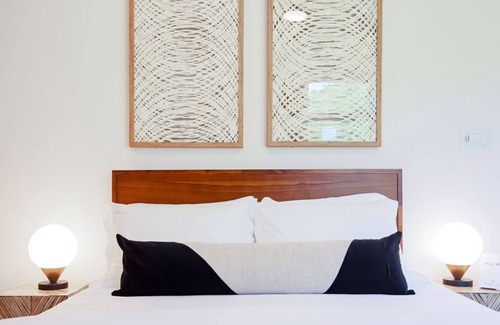 Aqua Monte Casa | Pool | 11 Beds | Sleeps 15 - WalkerVR Blue Water