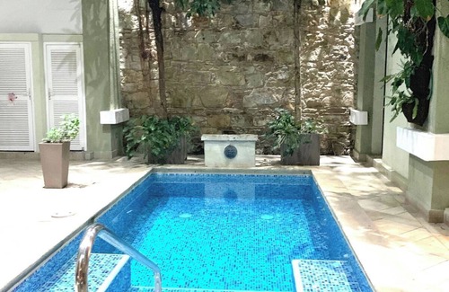 Casco Viejo Apartamento | PISCINA Tres habitaciones con vistas al Teatro D4