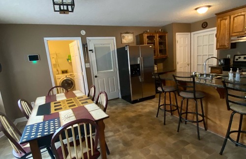 Westgate Casa | POOL! 4 beds, near Camp Lejeune, in Golf Course community, near Beaches sleeps 8