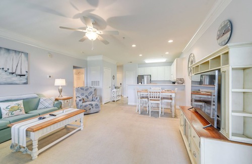 Calabash Condominio | Pool Access & 11 Mi to Beach: Calabash Condo!