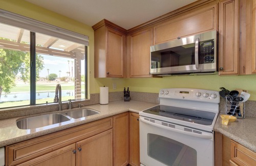 Palm Desert Casa | Pool Access & On-Site Golf: Palm Desert Retreat!