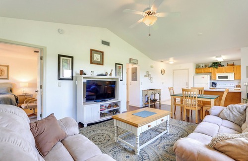 Highland Villa | Pool Access & Screened Porch: Sebring Villa!