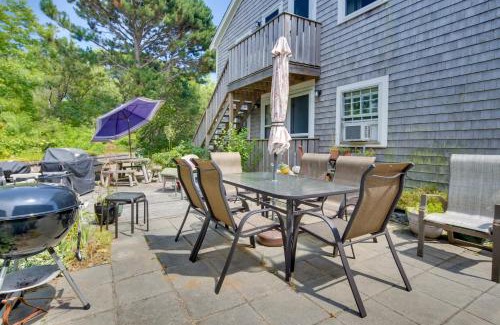 Provincetown Apartamento | Pool and Beach Access Coastal Condo in Provincetown