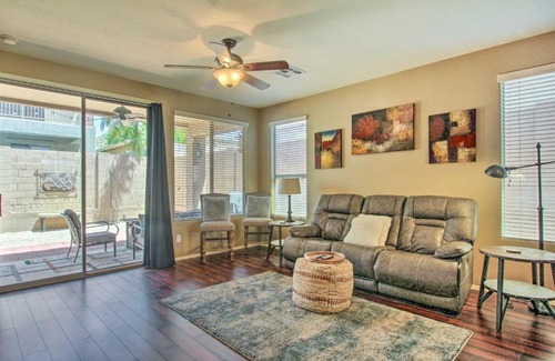 Tramonto Casa | Pool and Hot Tub Access Home in North Phoenix