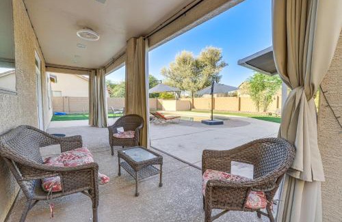 San Tan Valley Casa | Pool and Patio San Tan Valley Getaway!