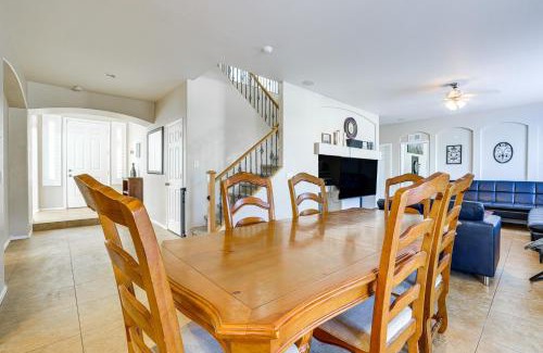 San Tan Valley Casa | Pool and Patio San Tan Valley Getaway!