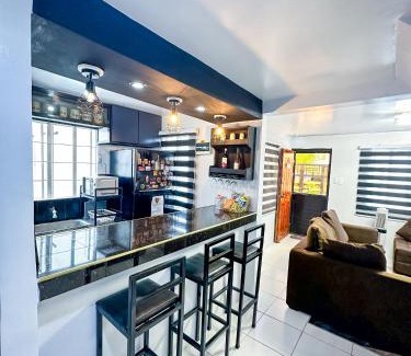 Mariveles Casa | Pool and Pillows