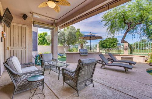 Palm Valley Casa | Pool and Putting Green Goodyear Home on Golf Course