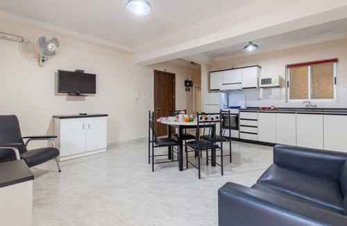 Santa Maria Estate Apartamento | Pool and Sea, charming Merill Apart 3