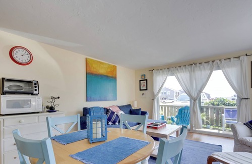 Provincetown Condominio | ¡NUEVO! Provincetown Condo w / Pool - A pie de la playa!