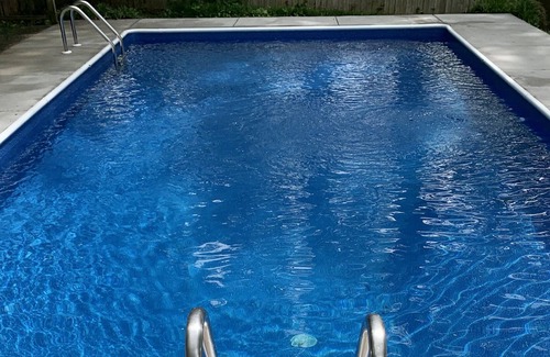 Durham Casa | Newly remodeled pool, cozy 1940s bungalow in Northgate Park