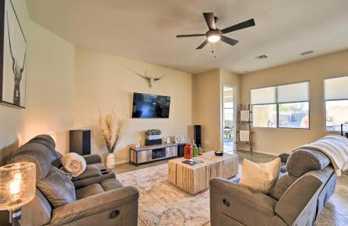 Montecito in Estrella Casa | Pool, Fire Pit and Putting Green Goodyear Retreat!