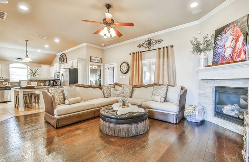 Lubbock Casa | POOL, Firepit, Gameroom, Great for Families