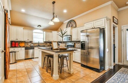 Lubbock Casa | POOL, Firepit, Gameroom, Great for Families