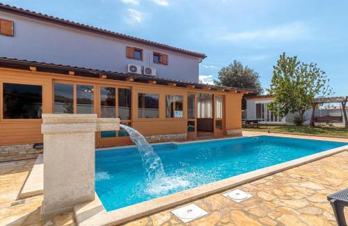 Barbariga Casa | Pool & Fun House Betiga 1 with Gym