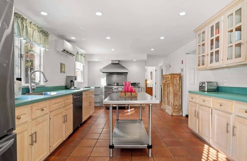 East Harwich Casa | Pool, Half Mile to Beach!
