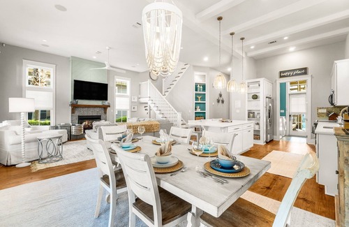 Dune Allen Beach Casa | Pool Heated winter and spring! Pet-Friendly 6 seat Golf Cart, Infinity pool!