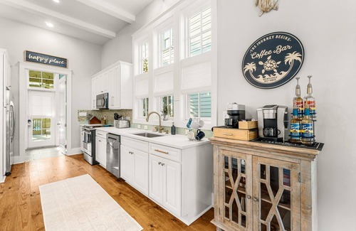 Dune Allen Beach Casa | Pool Heated winter and spring! Pet-Friendly 6 seat Golf Cart, Infinity pool!