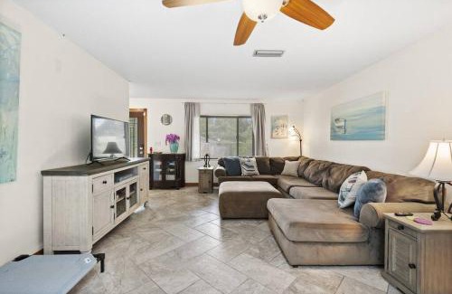 St. Augustine South Casa | Pool Home Comfortable cozy Single Level