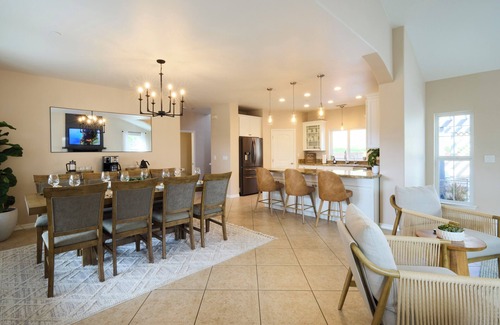 Templeton Casa | Pool, Hot Tub, Bar, GameRoom & Gym-Wine Country Oasis near Paso, Fair, WaterPark