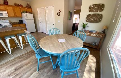 Kanab Casa | Pool & Hot Tub Close to hiking trails in Kanab