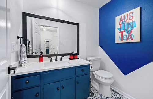 Riverside Casa | Pool, Hot Tub, Mural, Grill, Game Room, Mins to DT
